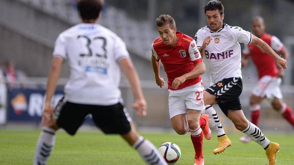 开云在线-包含克里夫兰骑士训练开放日，赛后门线救险引欢呼，葡超在即，资深球员宣示担当的词条