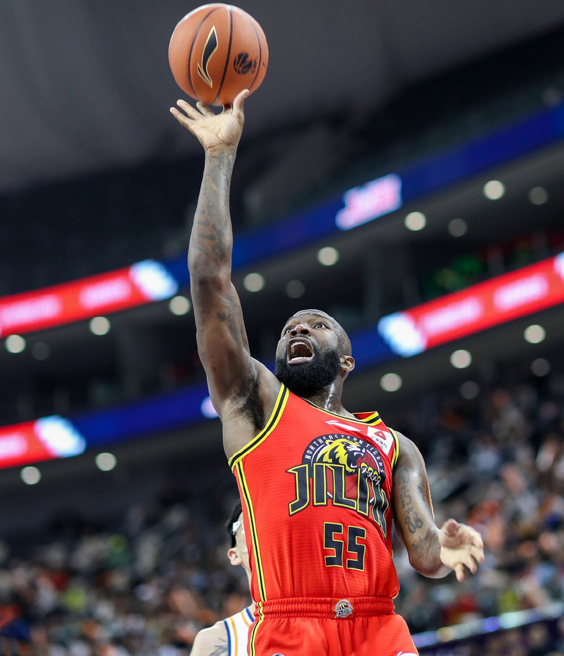 开云APP-窗口期新疆广汇调整名单以备NBA总决赛；刷新队史纪录环节打磨；管理层满意；心理建设被强调的简单介绍