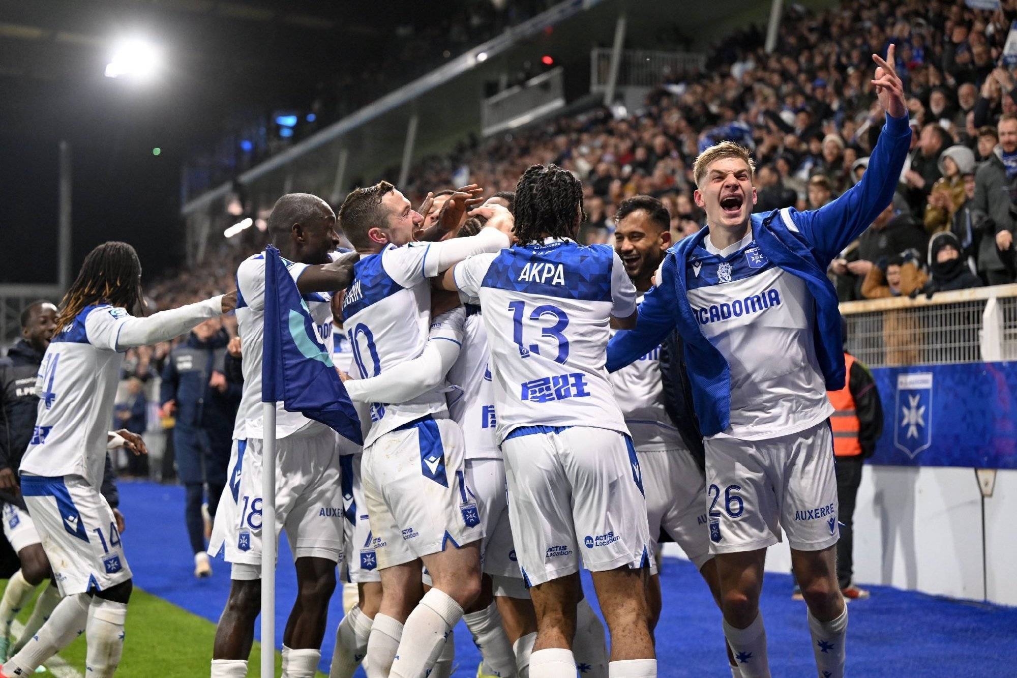 开云娱乐-法兰克福迎法甲关键赛，赛后内部沟通，信心回归，球队文化再被提及的简单介绍