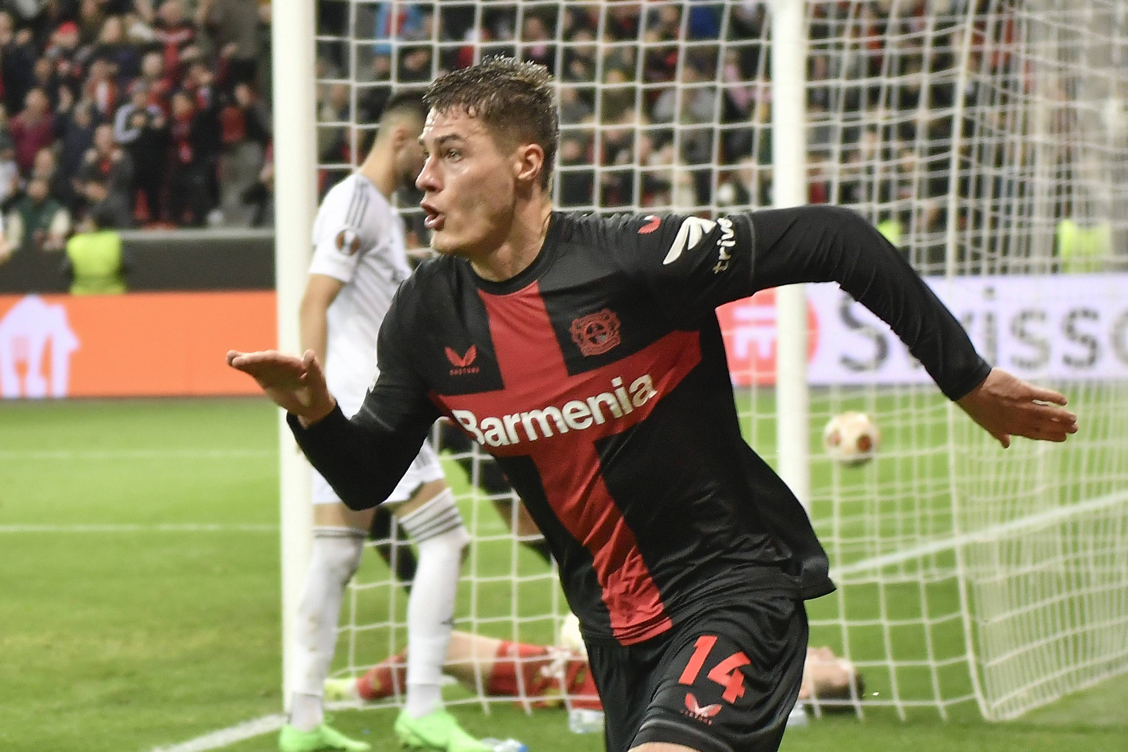 开云APP-包含西汉姆今晚状态回暖，志在欧联名次提升，球迷炸锅，球队文化再被提及的词条